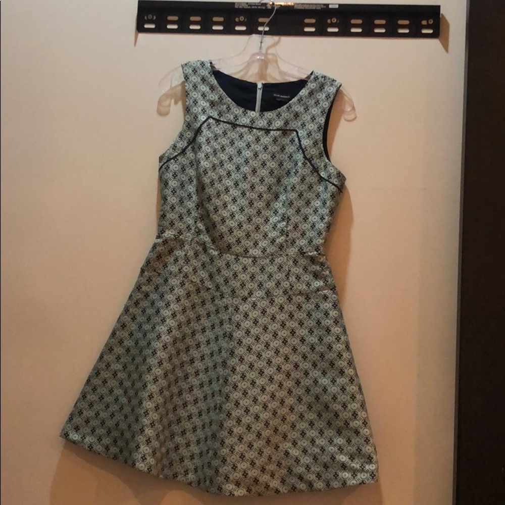 Club Monaco blue dress size 6